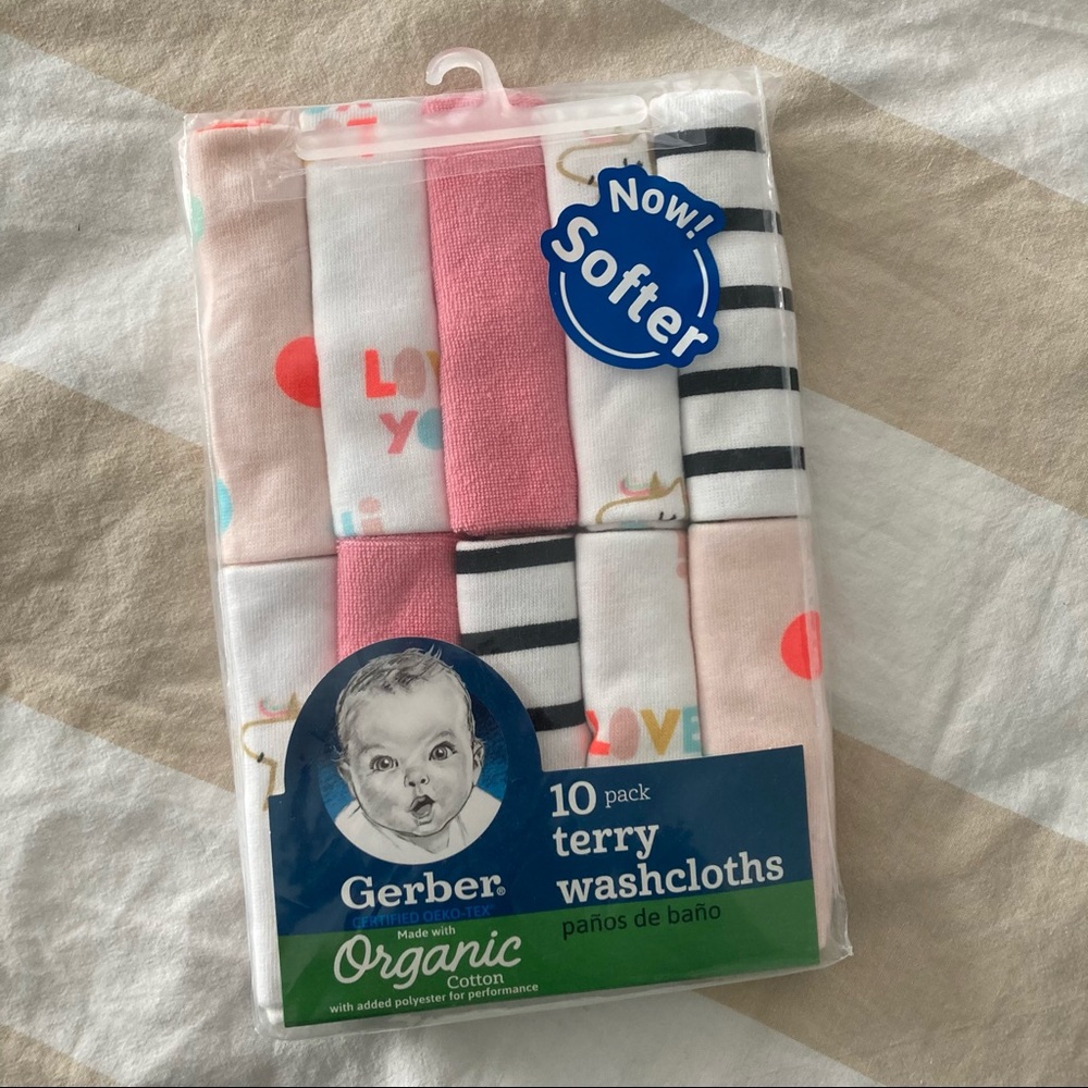 Gerber wash cloths NIB